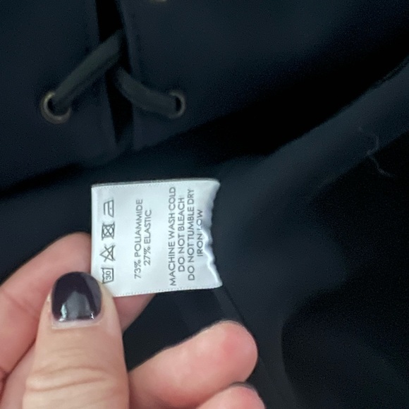 Jonathan Simkhai x Carbon38 Large lace up neck tank top - Picture 6 of 9